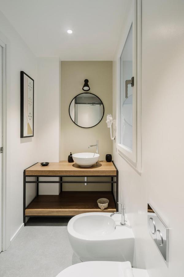 Temporas Design Rooms Кальяри Экстерьер фото