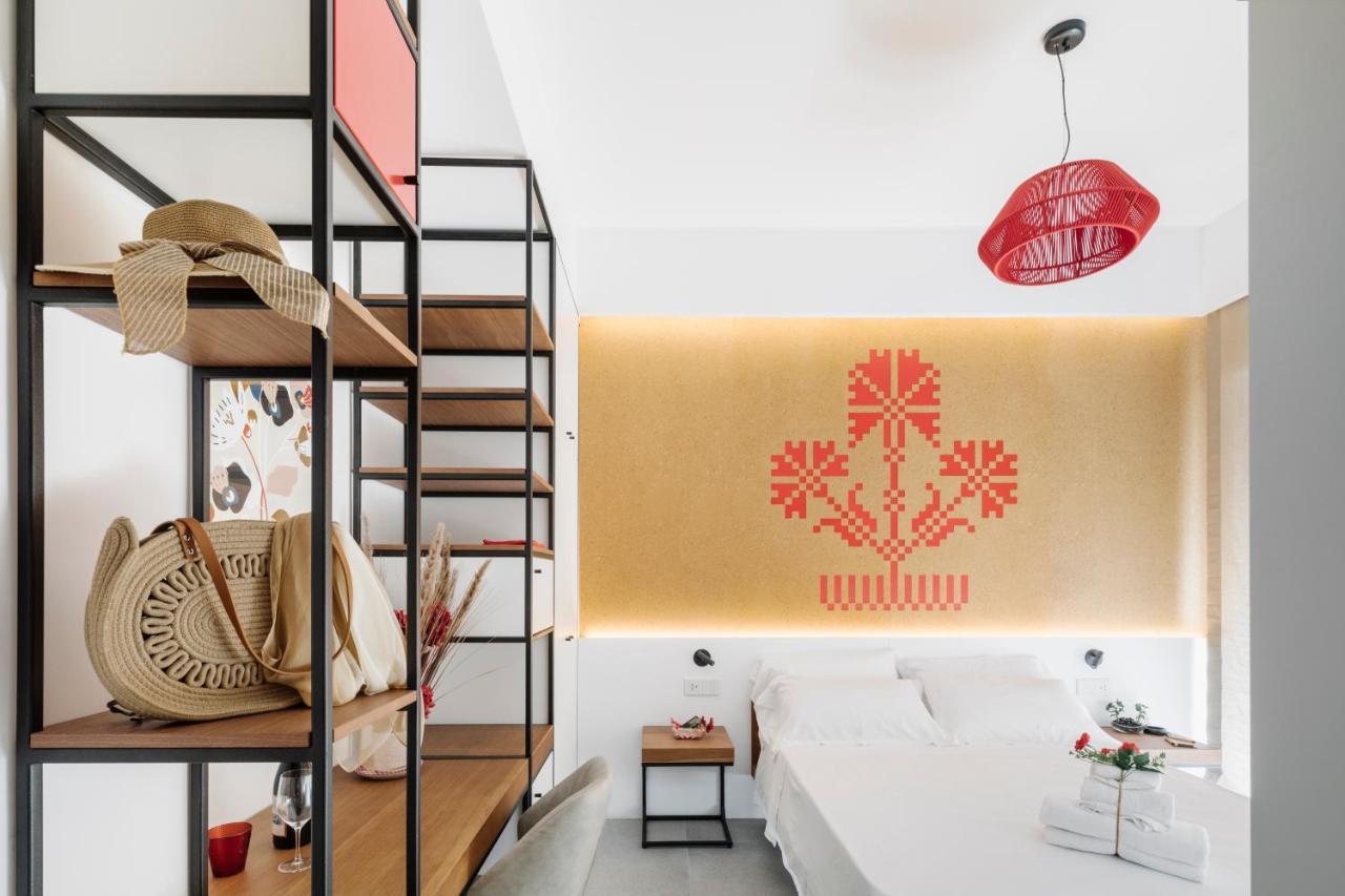Temporas Design Rooms Кальяри Экстерьер фото