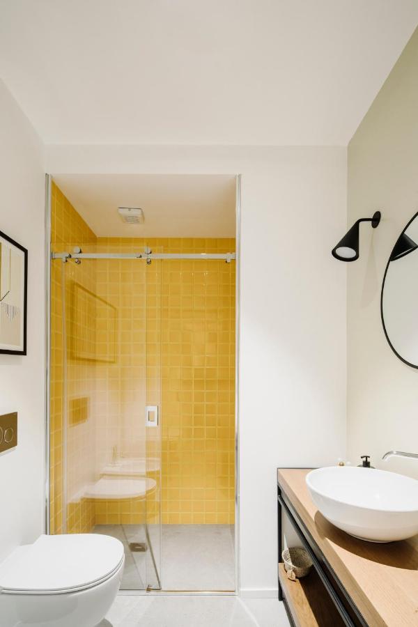 Temporas Design Rooms Кальяри Экстерьер фото